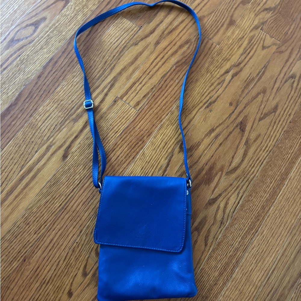 Blue Vera Pelle Crossbody Bag
